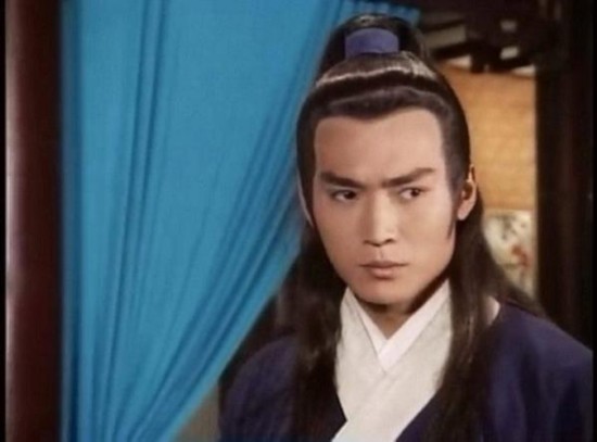 古装剧里的男子大多都是白衣飘飘的图片