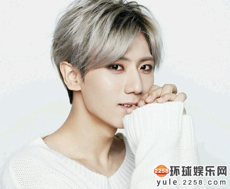 女星被微距镜头出卖:章子怡牙黄 刘嘉玲脖子黑