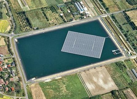 日本岛根县建成水上大规模太阳能发电站