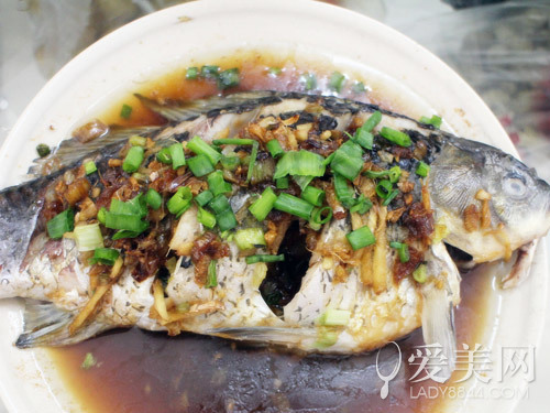 支招健康午餐:营养新搭 美颜又养身