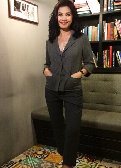 父母都是香港永久且满60岁!刚离婚,母亲可以单