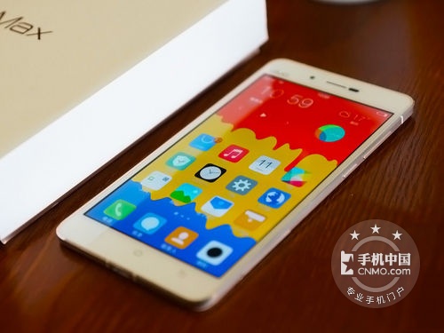 苹果iPhone 6\/索尼XL39h 细数手机圈的刀锋战