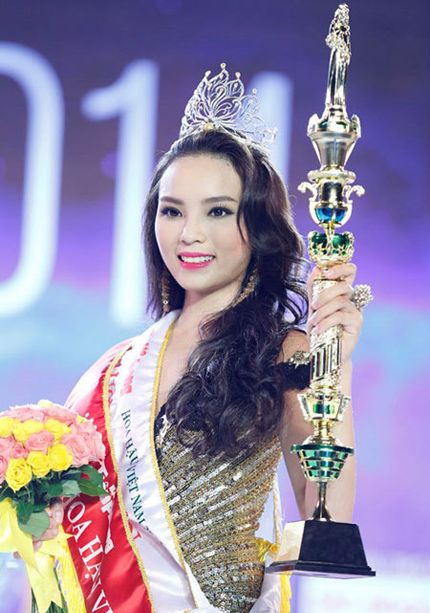 2014年越南小姐出炉 18岁女孩夺冠私照曝光(图