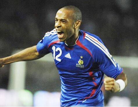 传奇球星亨利正式退役 法国98黄金一代今何在