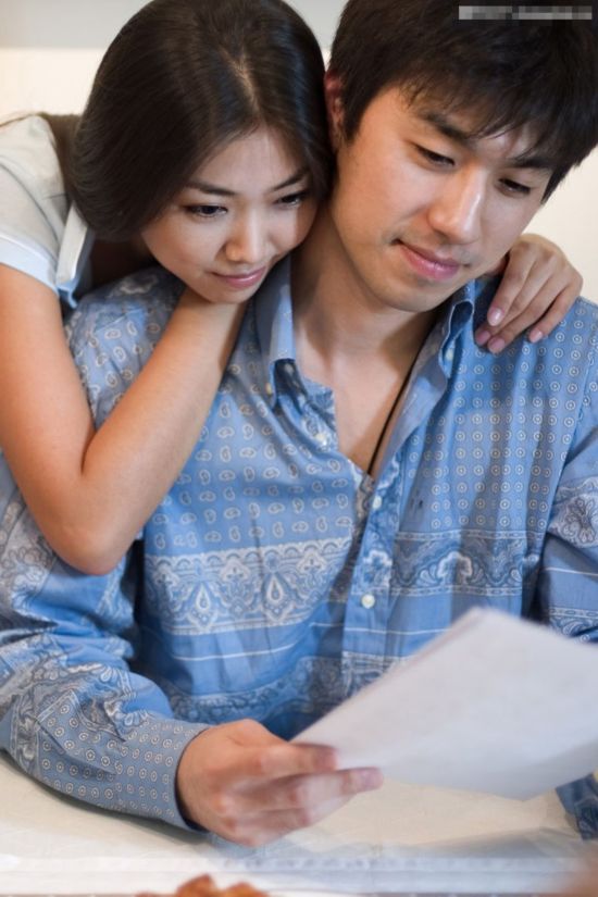 实拍留守海外的中国<em>女人</em> 空虚<em>寂寞</em>却不愿离开