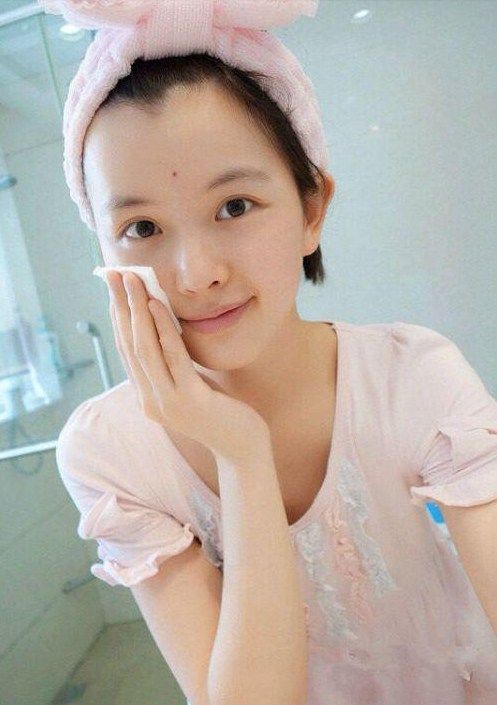 南昌大学校花走红网络 网友:比奶茶妹妹更清纯