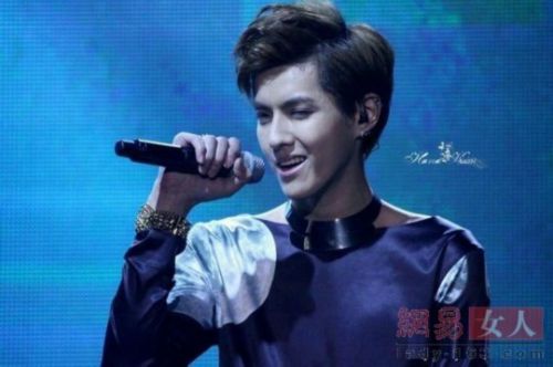 李钟硕郑秀晶EXO 明星整容前后照片太惊悚