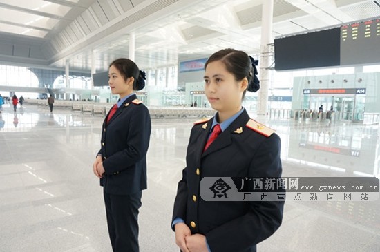 南宁火车东站建设项目将部分开通运转迎春运(