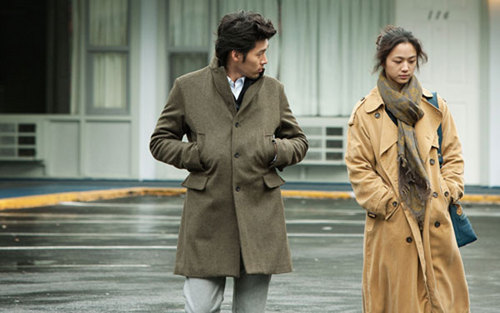 玄彬疑忙于拍新剧疏于保养 额头惊现火车轨