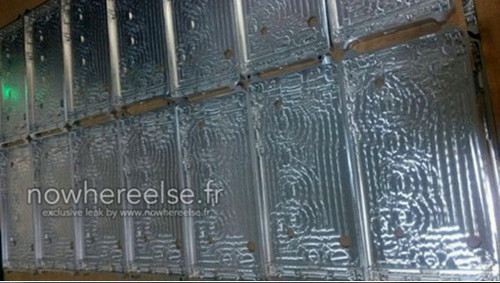 三星S6全铝中框谍照:将采用一体式机身