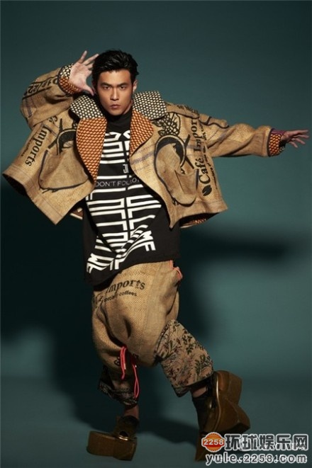 周杰伦婚礼伴郎曝光:同公司好兄弟 要练身体跟