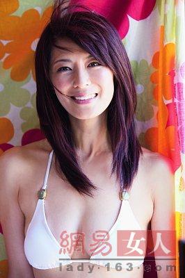 日本美魔女出炉 43岁高挑人妻夺冠
