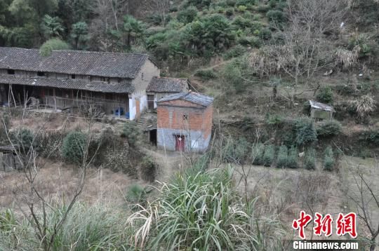 安徽女子搭黑车被囚禁性侵 案犯欲拘禁5人做性