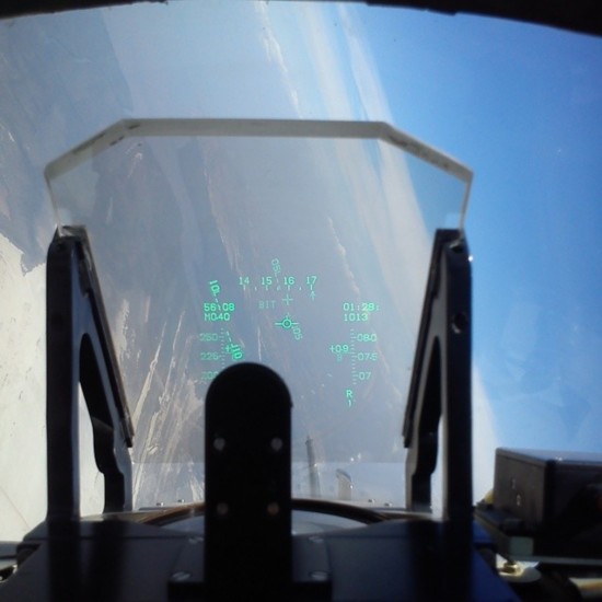 中国出口委内瑞拉K-8W高级教练机的训练画面