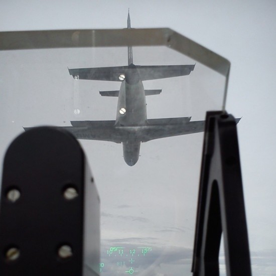 中国出口委内瑞拉K-8W高级教练机的训练画面