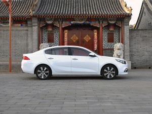ô K4 2014 1.6T ԶT-PRM