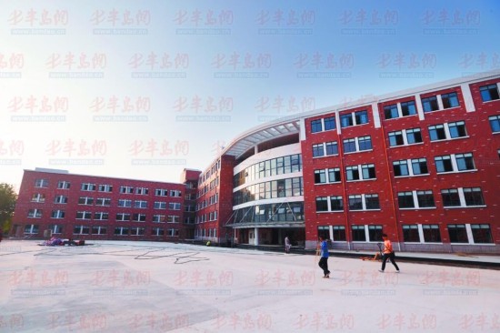 青岛教育公平列副省级第四 教育现代化排第五