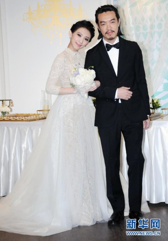 马来西亚歌手戴佩妮台北完婚