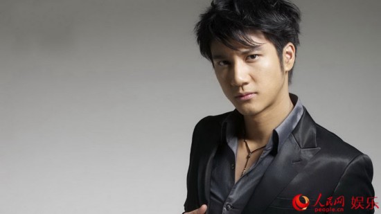 王力宏加盟浙江卫视跨年 网友期待看爱女照