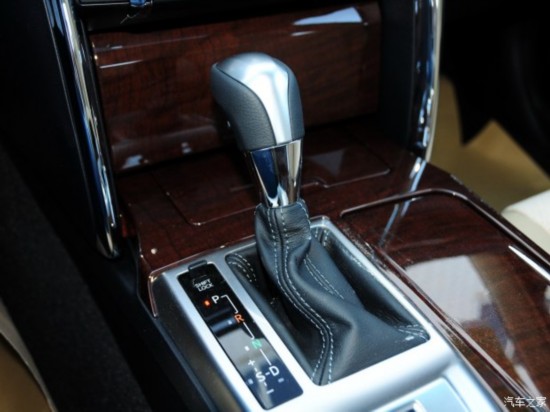 һ������ ��־ 2013�� 2.5V �����