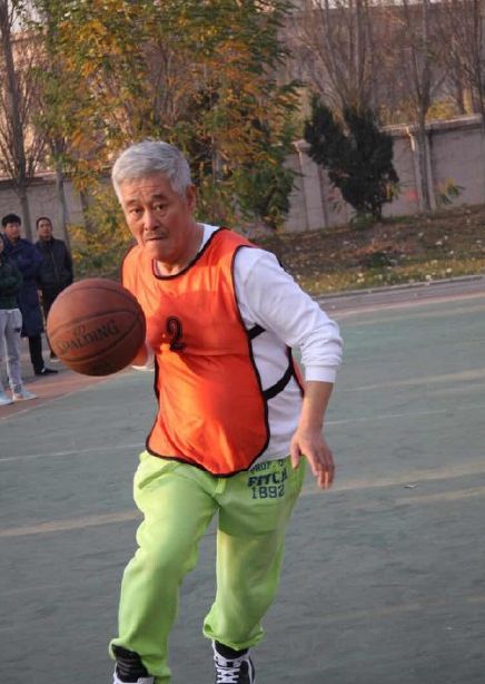 赵本山近照曝光 徒弟程野辟谣:传闻都属虚假