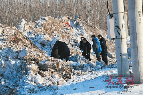 黑龙江一处雪堆现冻僵女尸 救援时尸下传出婴