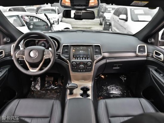 ƼдSUV