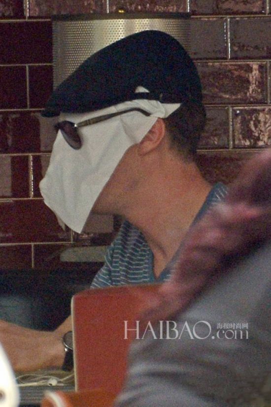 ʱ56գBenedict CumberbatchŦԼ֣󡰾Ϊ㹷ֽ澡ԡƤɫ~