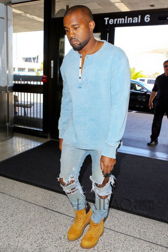 ʱ812գĿҮΤ˹ (Kanye West) ʱƶţпɼʻ 