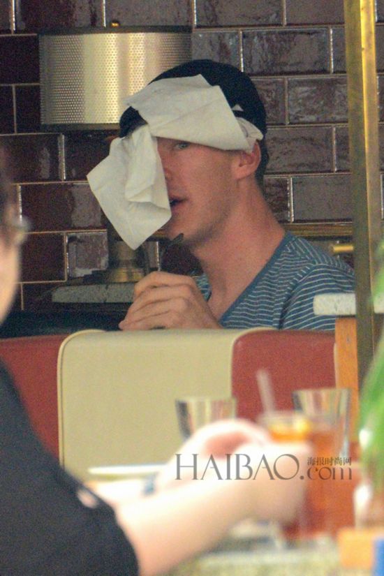 ʱ56գBenedict CumberbatchŦԼ֣󡰾Ϊ㹷ֽ澡ԡƤɫ~