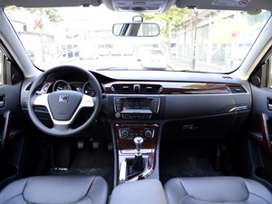 ��̩���� ��̩T600 2014�� 1.5T �ֶ���Ӣ��