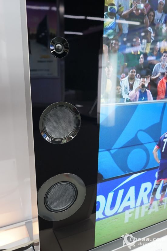 PS4双向畅玩不锁区 谁家电视是神组合- Micro