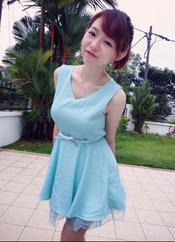 <em>25岁马来妹网络爆红</em> 甜美脸庞身材纤细被赞最