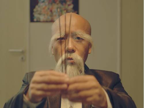 真人版《葫芦娃》蟒蛇精诱葫芦侠