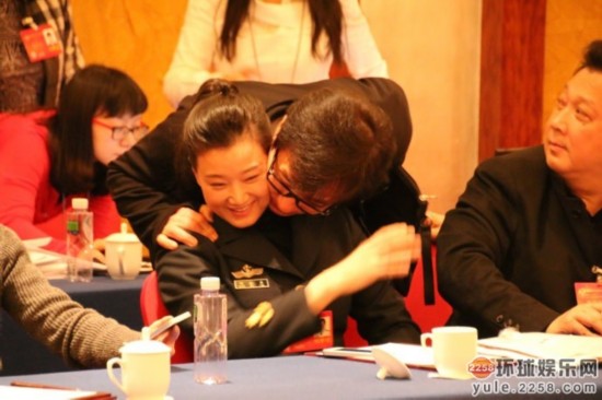 <em>农村</em>走出来两个大腕 揭赵本山宋祖英24年<em>兄妹</em>