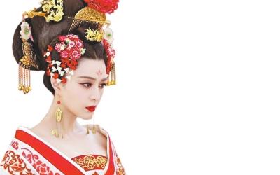 唐朝女性服饰比现代人讲究:一件衣服常做上几