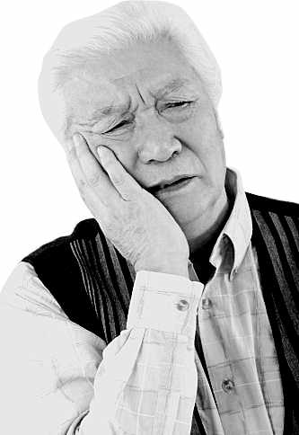 抗生素诱发口腔溃疡 常吃四类药口腔长溃疡