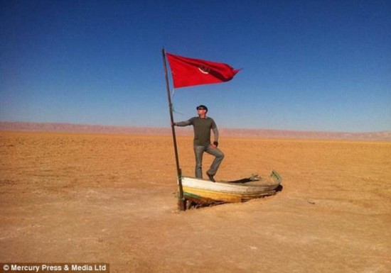 美国退役军人环球世界三年从未回家