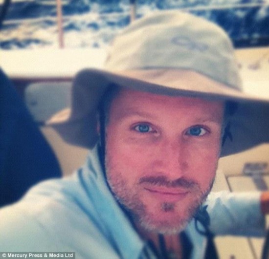 美国退役军人环球世界三年从未回家