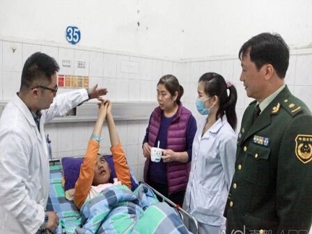 医生拿百元大钞唤醒植物人 植物人护理及治疗