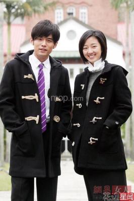 女星扮 超龄 学生妹良莠不齐:倪妮风尘 宋丹丹雷