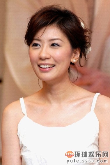 “一入侯门深似海” 贾静雯梁洛施翁虹华贵外表却落得惨淡下场