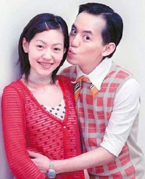 冰释前嫌！黄子佼和小S旧爱相拥(组图)