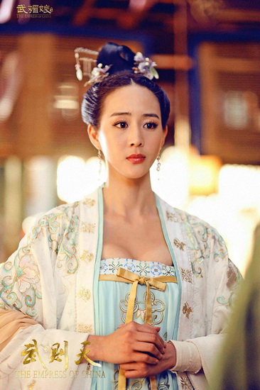 《武媚娘传奇》范冰冰张钧甯姐妹反目愈演愈烈