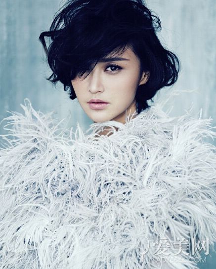 细数李晨历任绯闻女友 范冰冰张馨予都是锥子