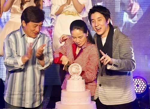 房祖名涉毒案宣判在即 成龙来还是不来?