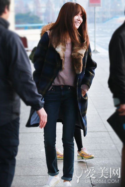  ֵëwarm 