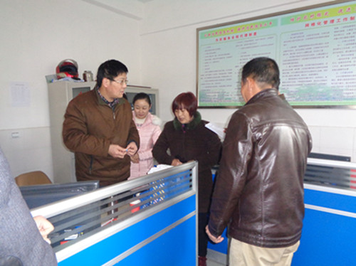 金寨县扶贫办深入桃岭乡督查扶贫开发工作