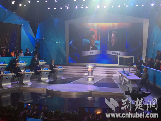 武汉问政:违规培训乱象多教师是否留一手