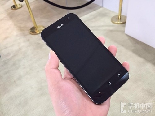 ּ£ 3XZenFone Zoom 